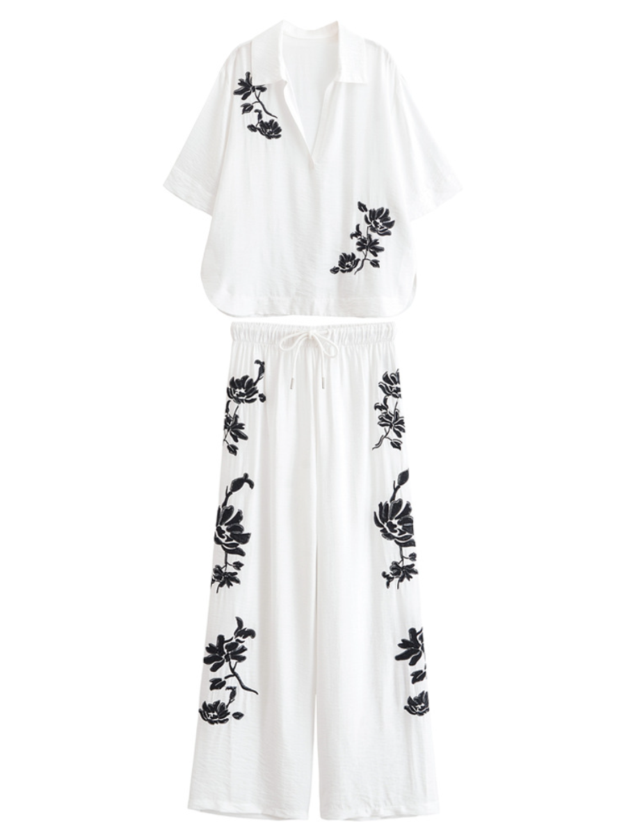 Embroidery Comfortable Linen Suit